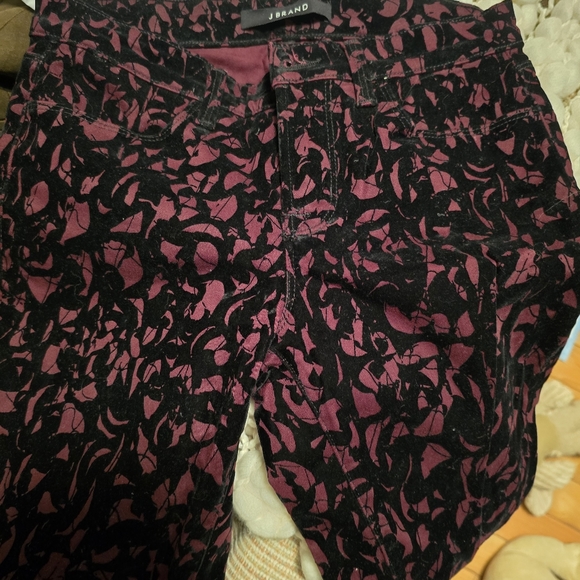 J Brand.Mulberry Brocade Pants, Size 27. - Picture 9 of 9